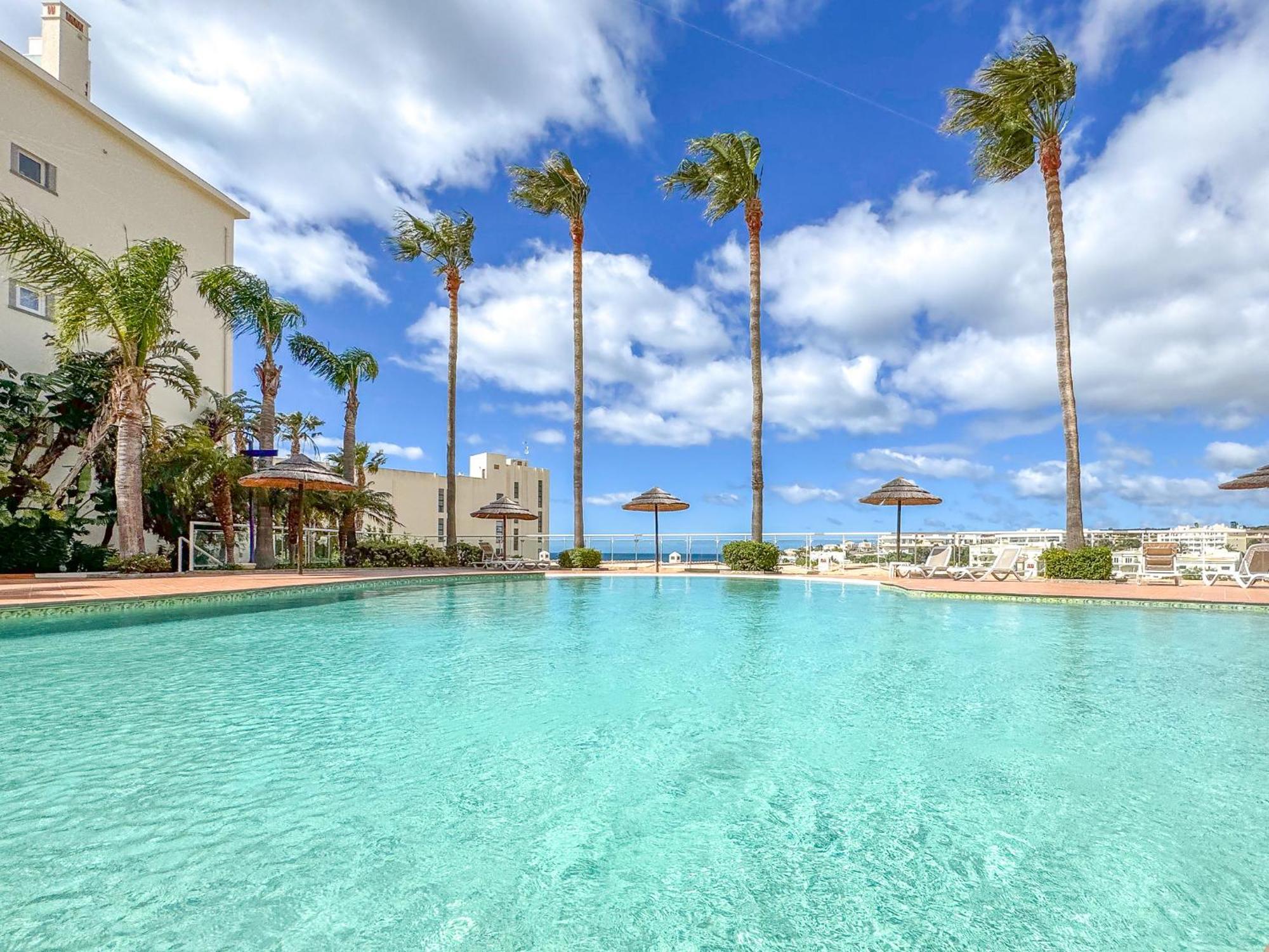 Holiday Beach Apartment Porto De Mos Lagos Luaran gambar